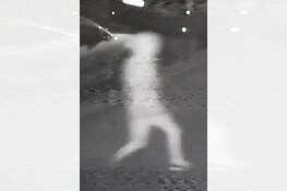 Gezocht: Bedrijfsbus uitgebrand, wie heeft informatie?