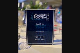 FlowSports wint prijs tijdens Women`s Football Awards