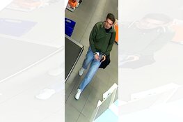 Gezocht: Winkeldiefstal Marktplein – Almelo