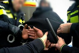 Twee aanhoudingen na straatroof in Almelo