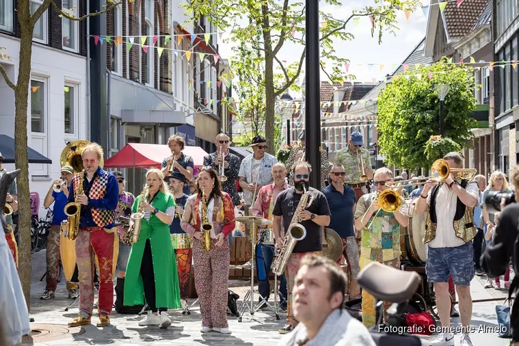 Voorjaar gevierd in vernieuwd Groot Gravenkwartier