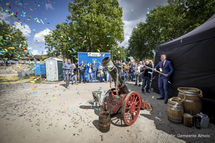 Confettikanon luidt start bouw Welgelegen in