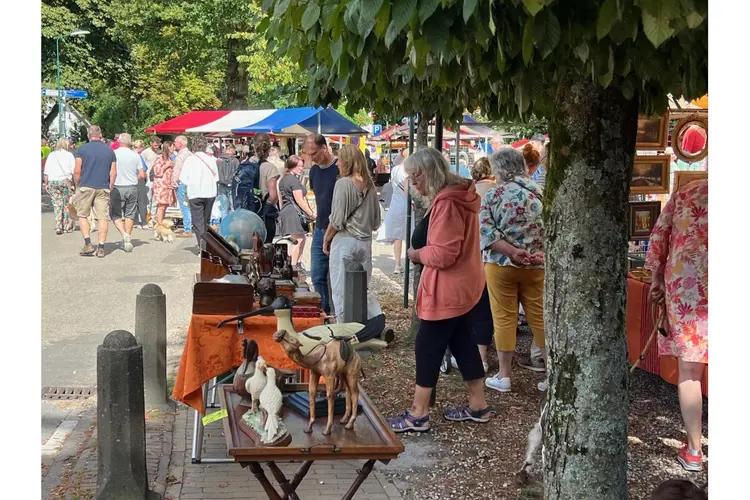 Groots Curiosa en Brocante evenement Diepenheim