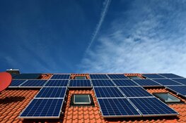 Zonnepanelen leveren steeds minder op: Overijsselse huishoudens gemiddeld € 253 minder opbrengst in 2027