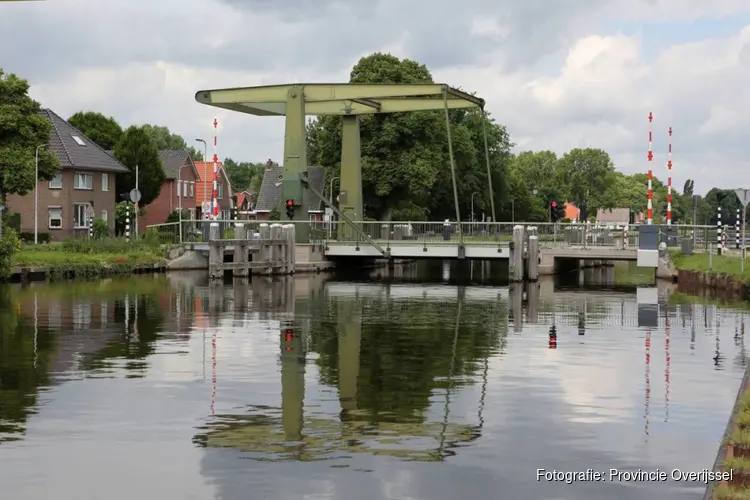 Omleidingen bij onderhoud brug Daarlerveen