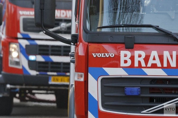 Schuur bij woning door brand verwoest in Almelo