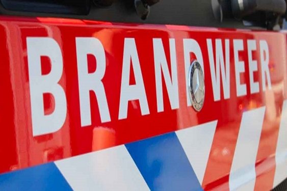 Auto door brand verwoest in Westerhaar