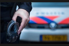 Twee aanhoudingen na melding van mogelijk vuurwapen in Almelo